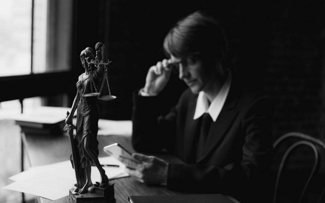 Od śledztwa do wyroku. Znaczenie obrony karnej i szanse na warunkowe umorzenie postępowania